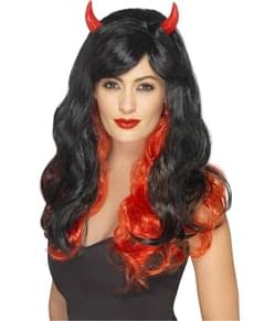 Must kurat parukas koos sarvedega naistele