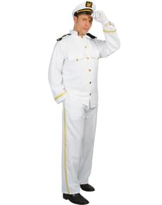 Costum de căpitan de croazieră