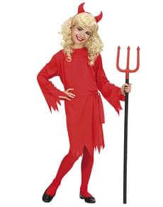 Tüdrukud tulistavad ta kuradi kostüümi