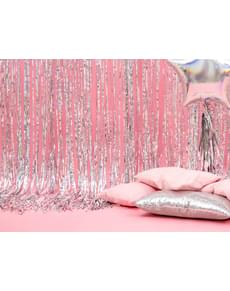 2.5 mのホログラフィックタッセルカーテン