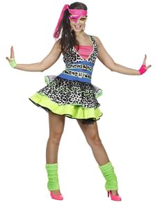 Potaknuta ženskim kostimom 80-ih