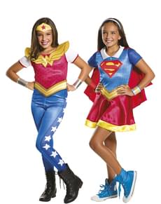 Fato de Supergirl e Wonder Woman DC Superhero Girls para menina