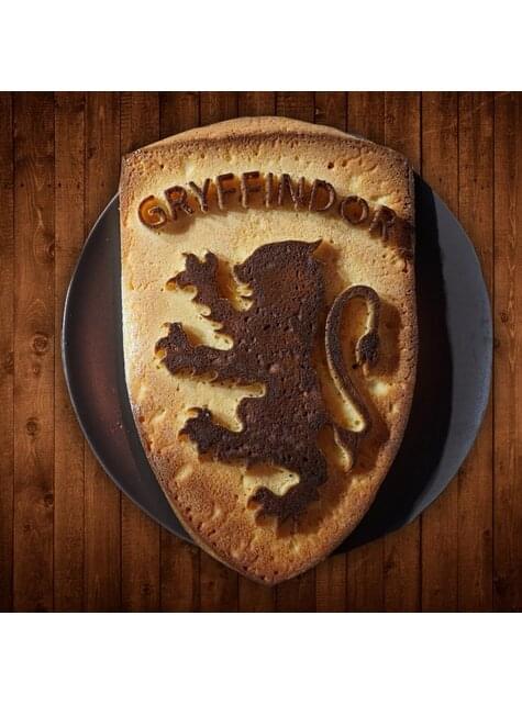 Gryffindor baking mould