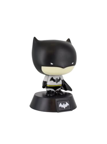 Figura 3D com luz de Batman