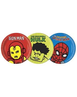 8 kpl setti erilaisia The Avengers Joukkuevoima -lautasia