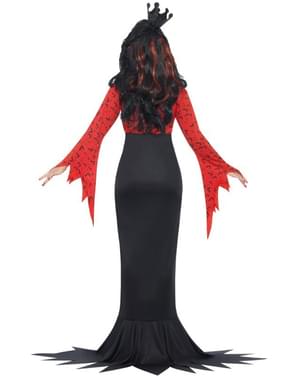 Demonikuningatarasu aikuiselle