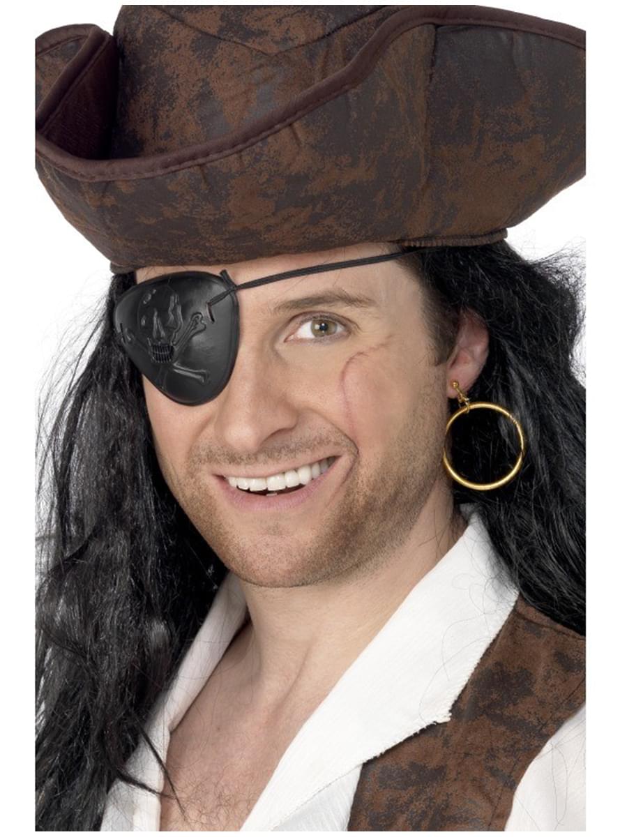 Parche pirata y pendiente