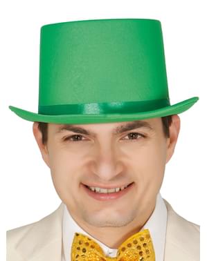 वयस्कों के लिए सुरुचिपूर्ण हरी टोपी