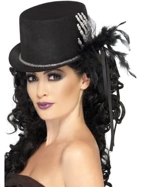 Cappello tenebroso e elegante