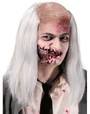 Crâne chauve de zombie avec capuche