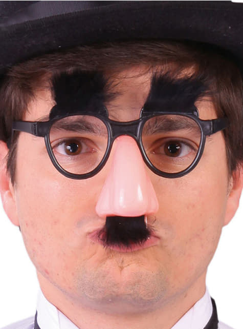 Nese med Groucho Marx Briller