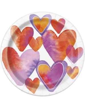 8 lautasta vesivärisydämillä – Watercolour Hearts