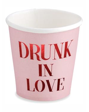 Set 6 růžových papírových kelímků „Drunk in Love“  - Valentine Collection