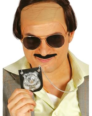 Rendőrségi jelvény lánccal