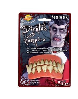Double dentition de Vampire