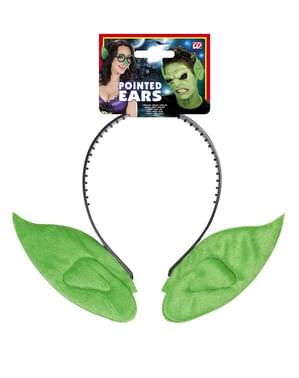 Orejas puntiagudas verdes