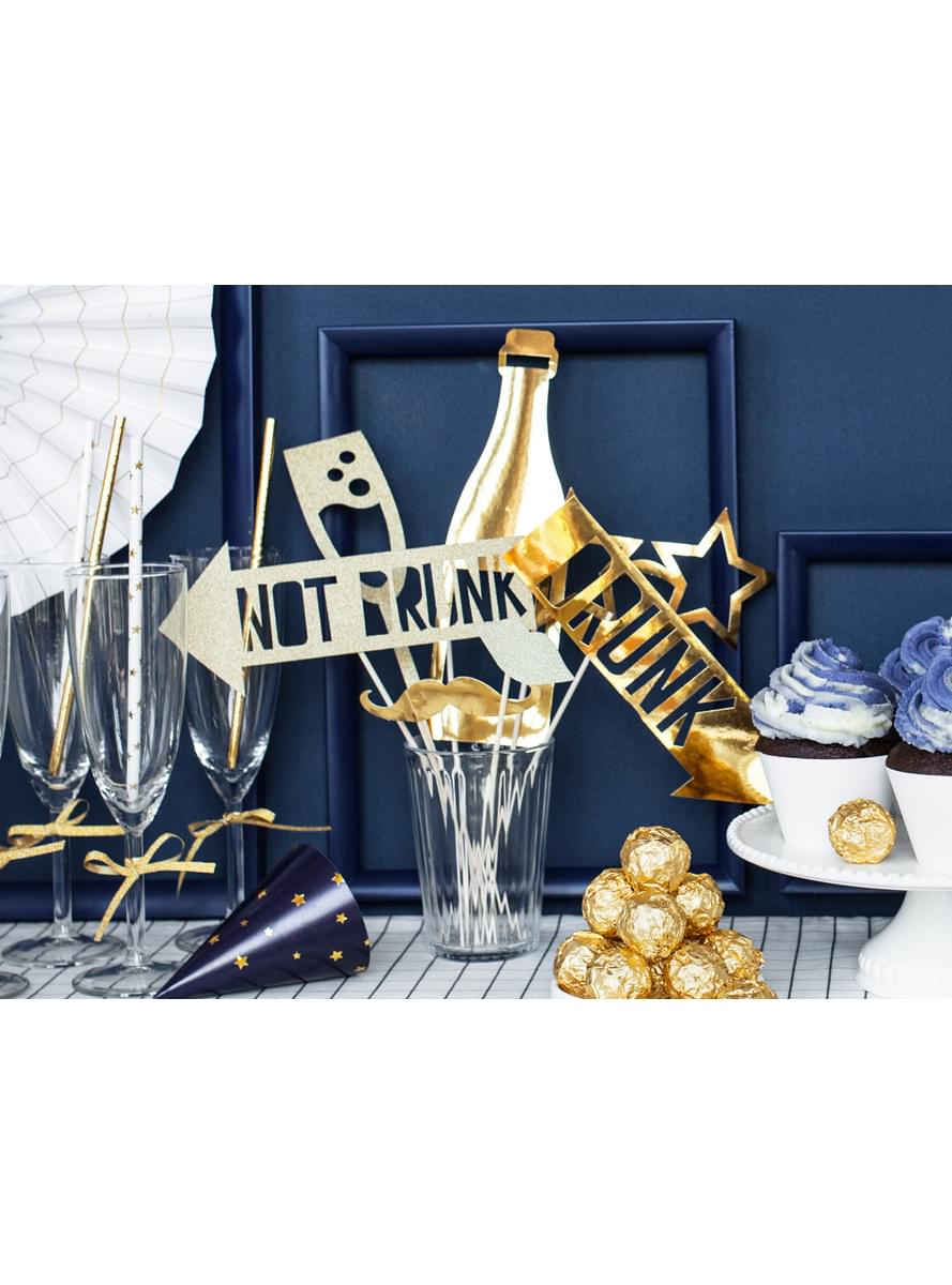 8 sekalaista valokuvarekvisiittaa, kultainen - Happy New Year Collection
