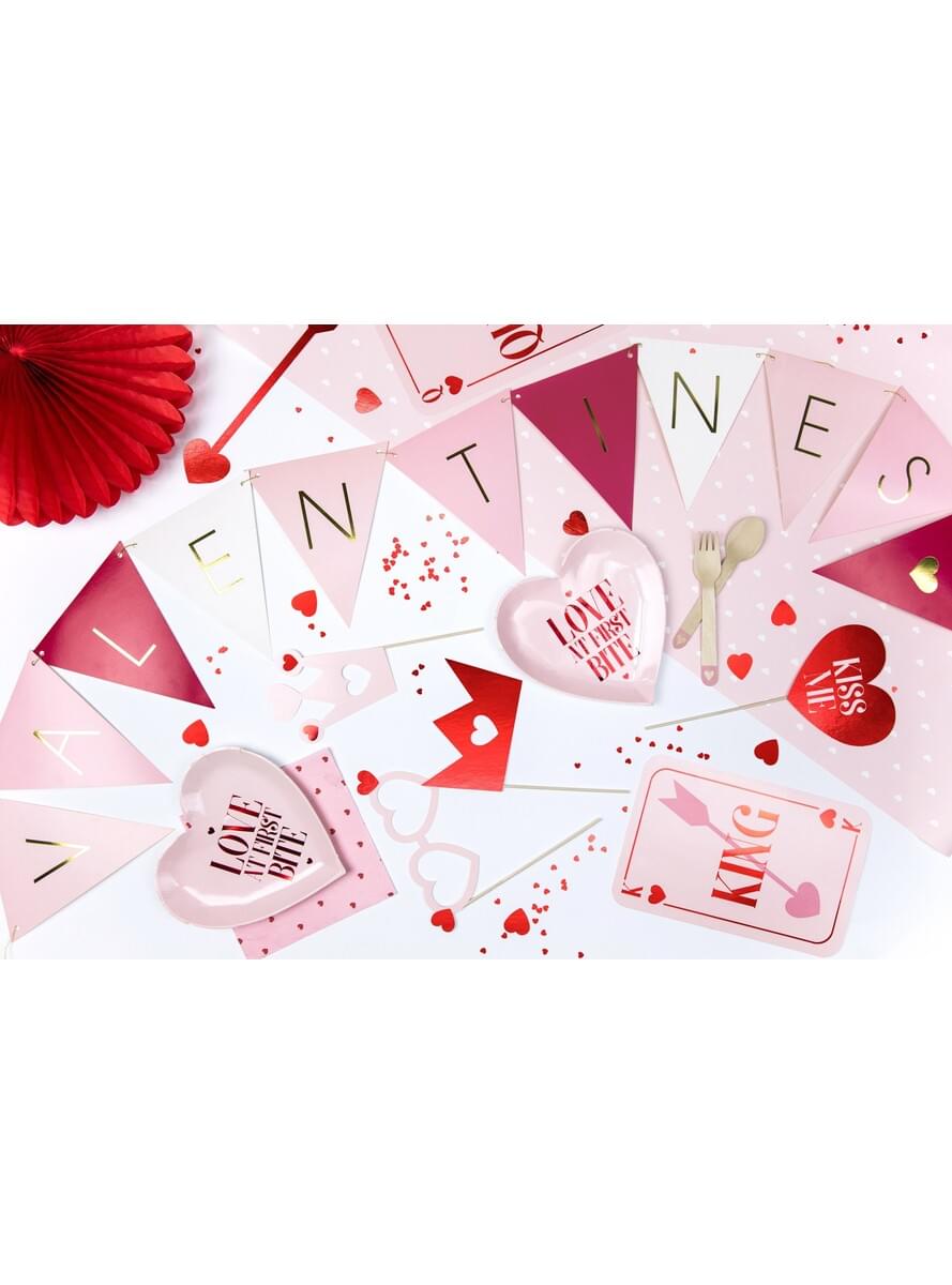 Red Heart Foil Table Confetti, 25 mm - Valentine's Day
