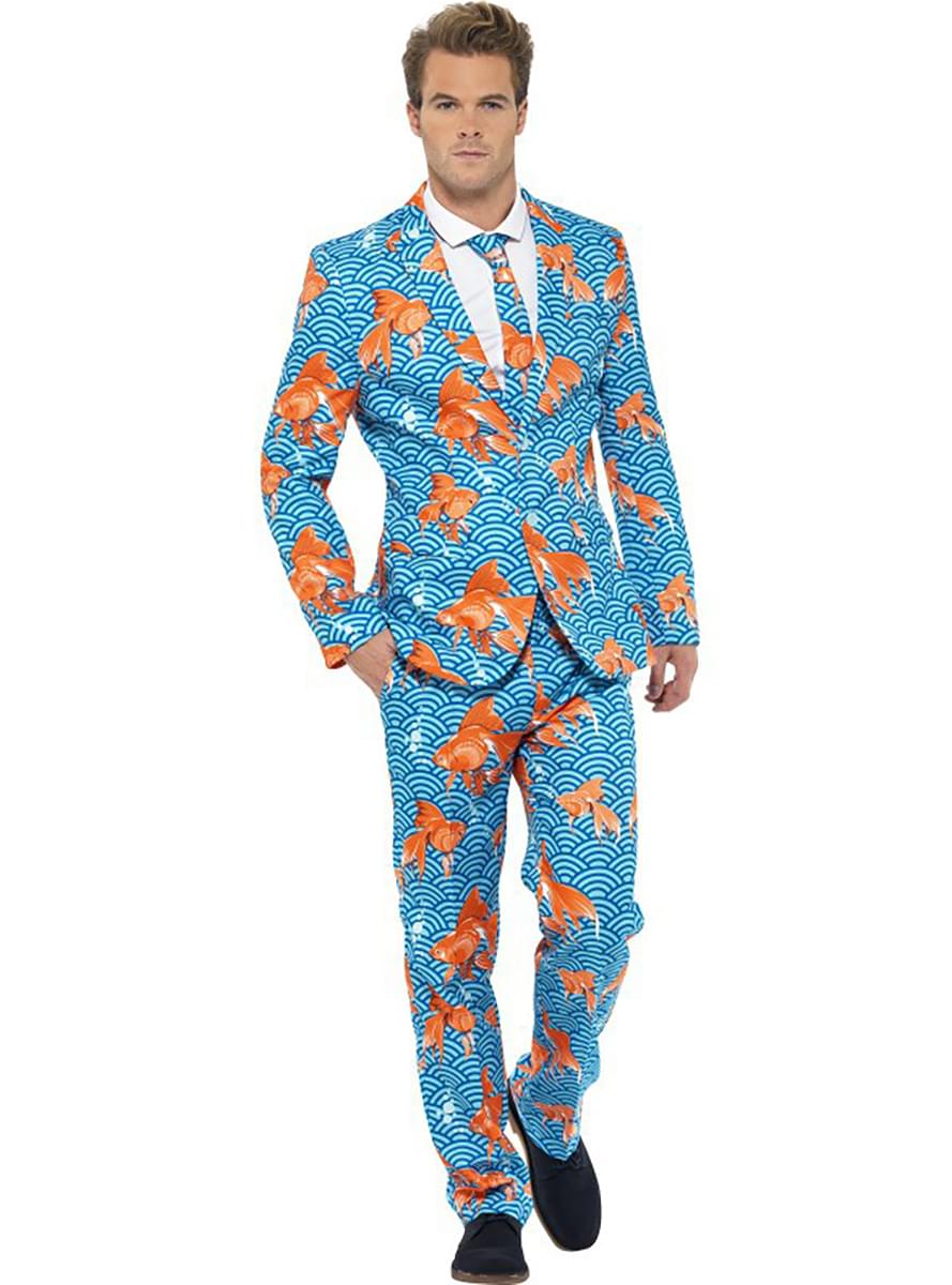 Fato estampado de peixes 
