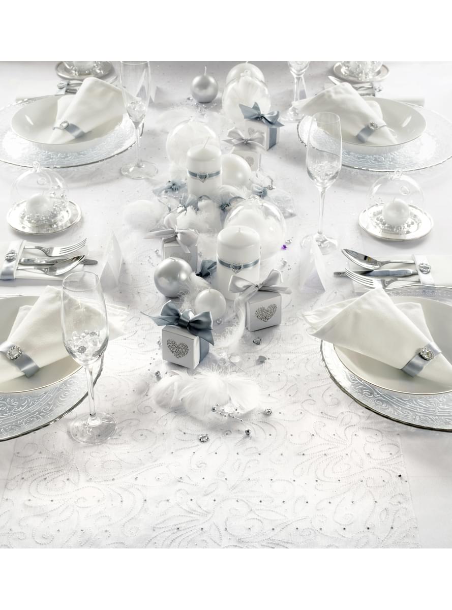 Razený bežec Pearl Organza, biely a strieborný