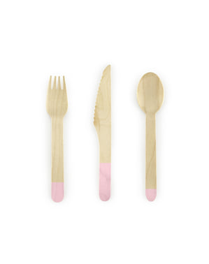 Set Cutlery Pastel Kayu 18-Piece Ditata dalam Pastel Pink