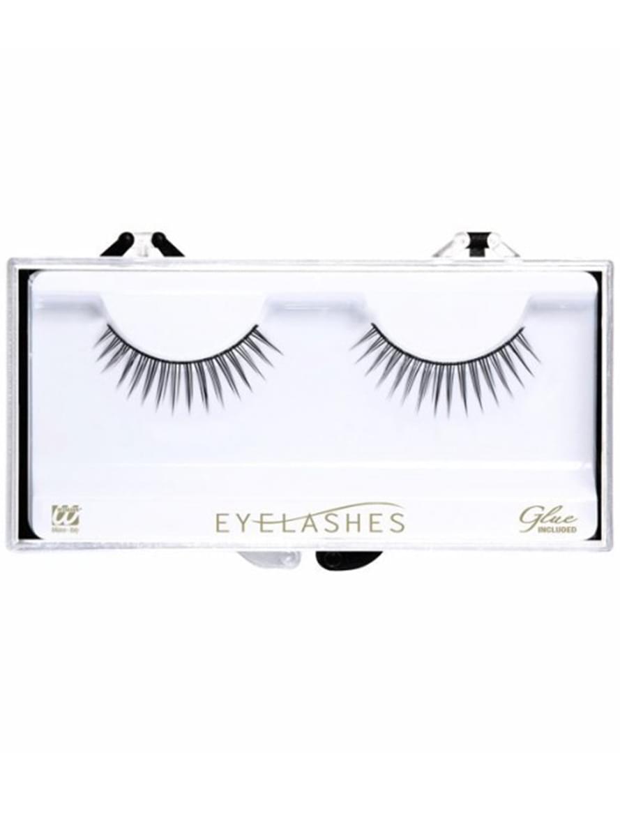 Separate black eyelashes