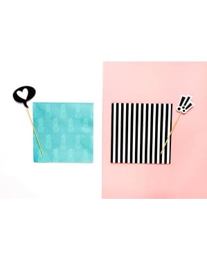 20 serviettes blanches à rayures noires en papier