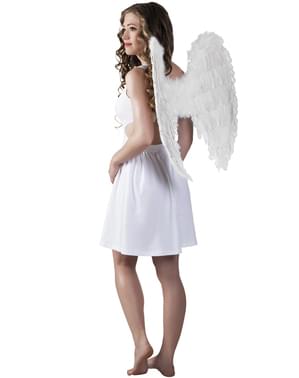 Bayan beyaz melek kanatları
