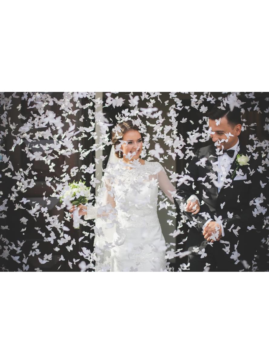 Cañón de confeti de mariposas blancas de 80 cm