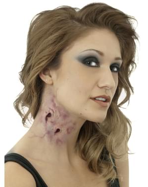 Prothèse latex baiser mortel