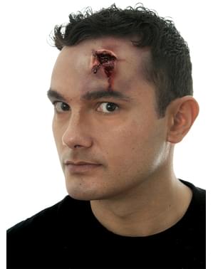 Prótese em látex ferida deforme