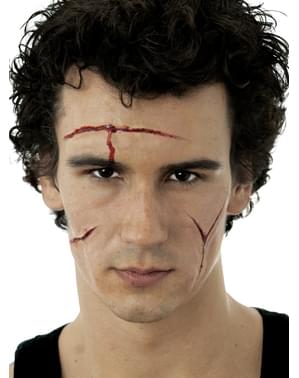 Невеликі порізи латексного протеза