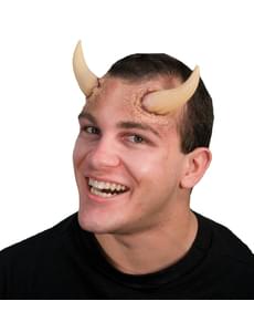 Cornos compridos de demónio