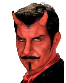 Cornos de diabo compridos