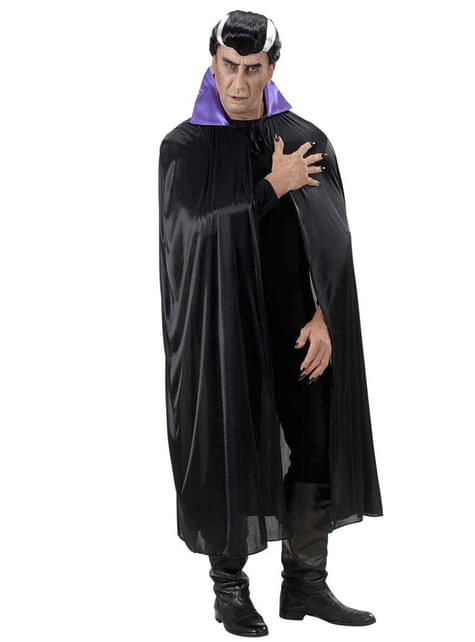 Unisex musta viitta with purppuranvärisellä satiinikauluksella