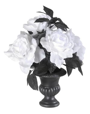 Blomvas med 6 st. vita rosor med ljus i olika färger