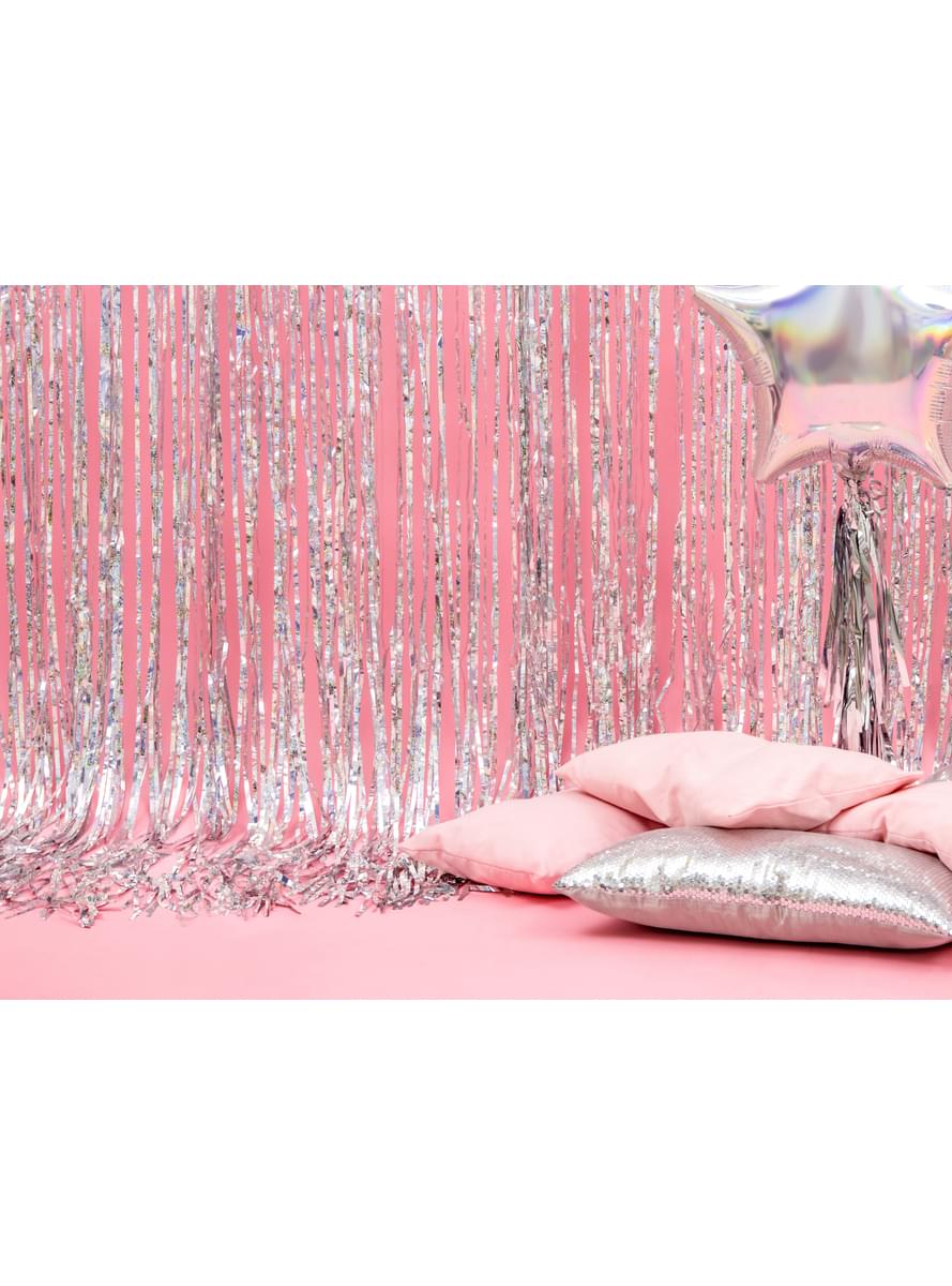 Holographic tassel curtain measuring 2.5 m