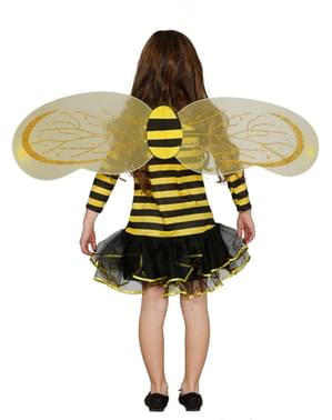 Kızlar yaban arısı kanatları