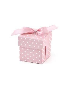 Sett med 10 gavebokser i rosa med hvite polka prikker