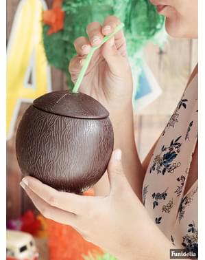 Kokoso puodelis ir šiaudų rinkinys