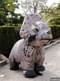 Disfarce de dinossauro Triceratops insuflável para adulto - Jurassic World