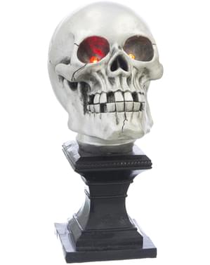 Decorative figure of a skull with lights for Halloween (27 cm)
