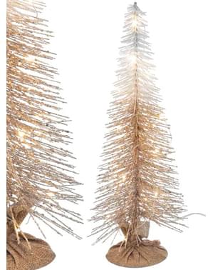 Árvore de Natal dourada com luzes