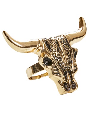 Gold buffalo skull ring