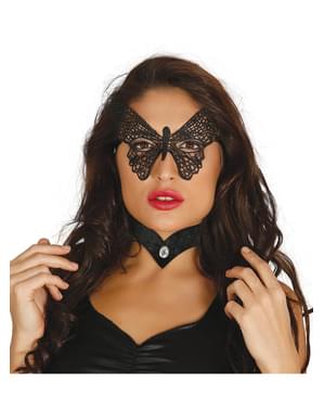 Kadın kelebek maskeli balo maskesi