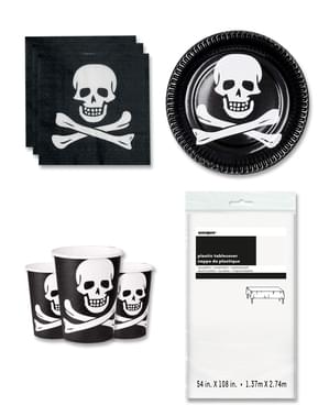 Black and White Pirate Party Decorations for 6 People