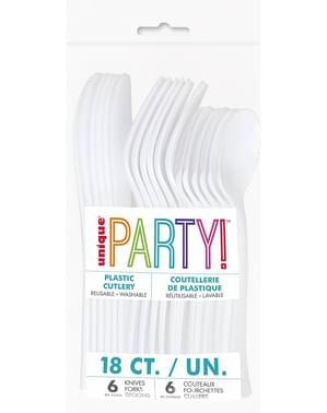 6 fourchettes, 6 cuillères et 6 couteaux en plastique blanc