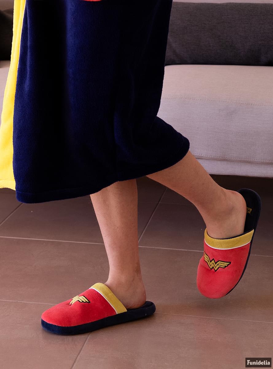 Pantufas Mulher-Maravilha para adulto