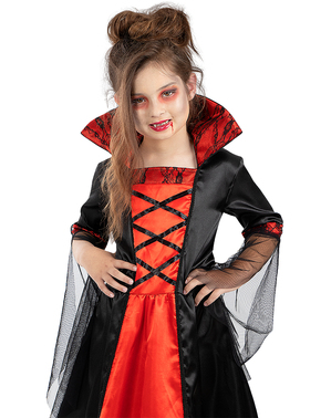 Costum de vampiroaică pentru fete