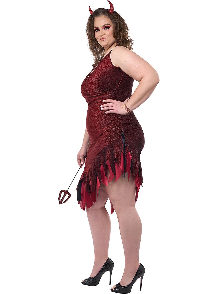 Fato de diabinha espetacular para mulher tamanho grande